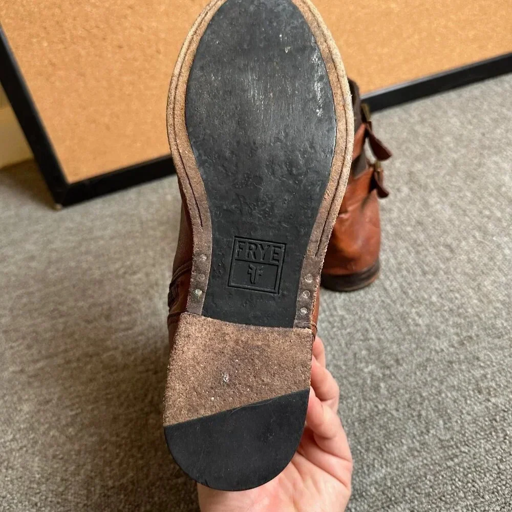 FRYE Women's Anna Gore Short Buffalo Leather Boot in Reddish Brown Size 7 - Picture 5 of 7